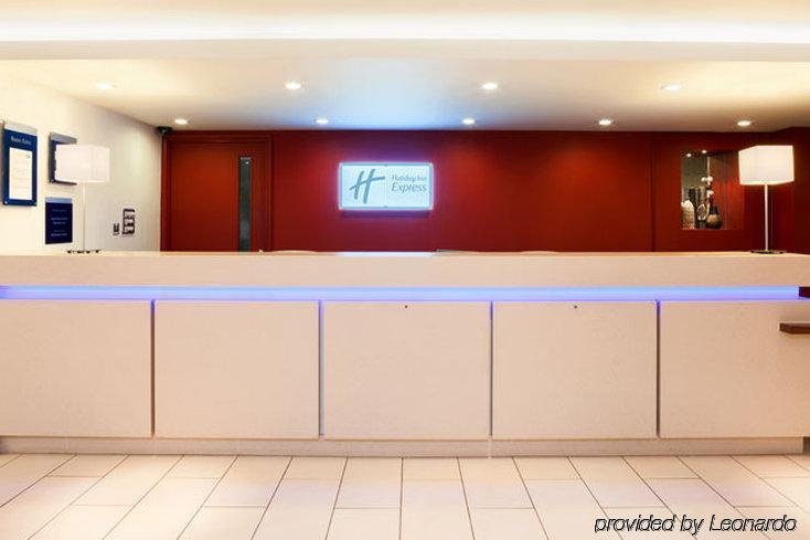 Holiday Inn Express Taunton East By Ihg Interior foto